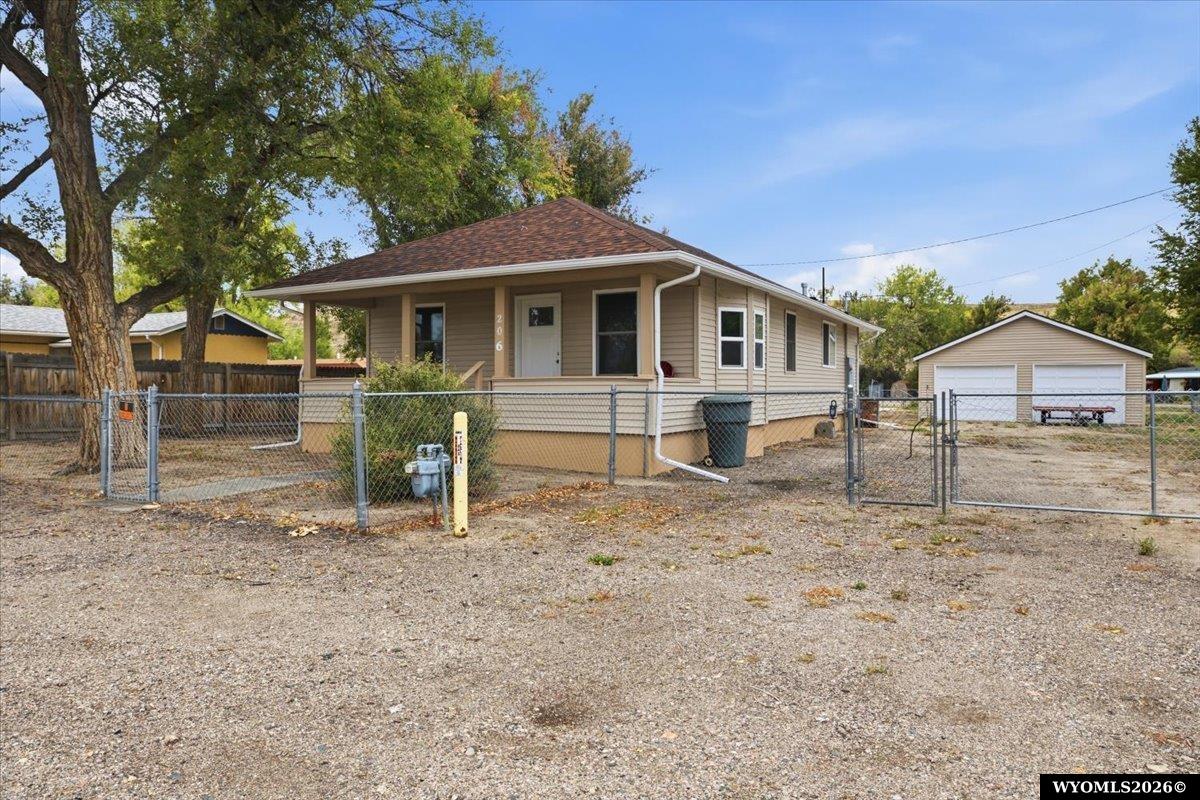 206 E M St, Casper, WY 82601 — photo 2