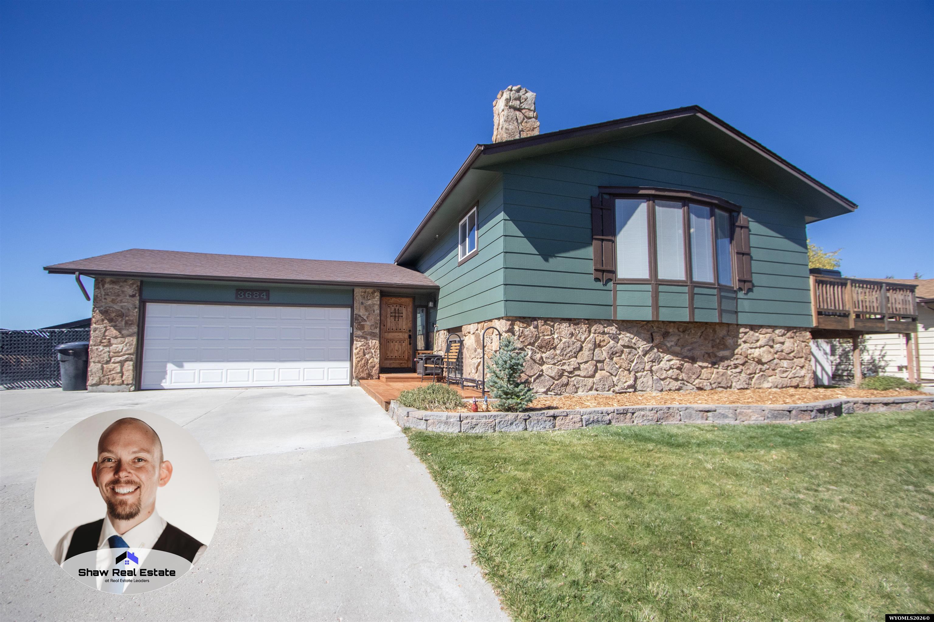 3684 Ridgecrest Drive — photo
