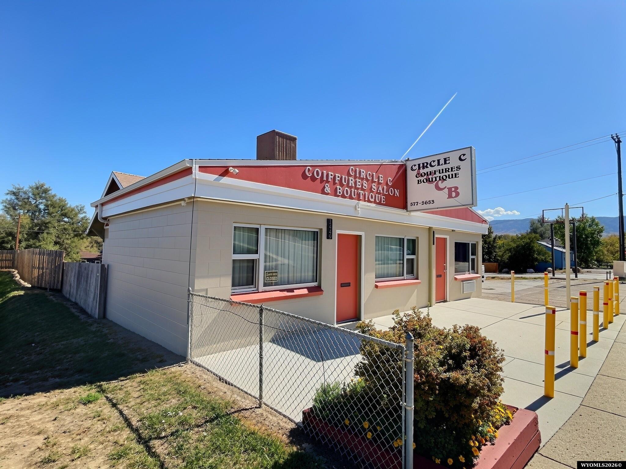 1449 & 1451 McKinley — photo