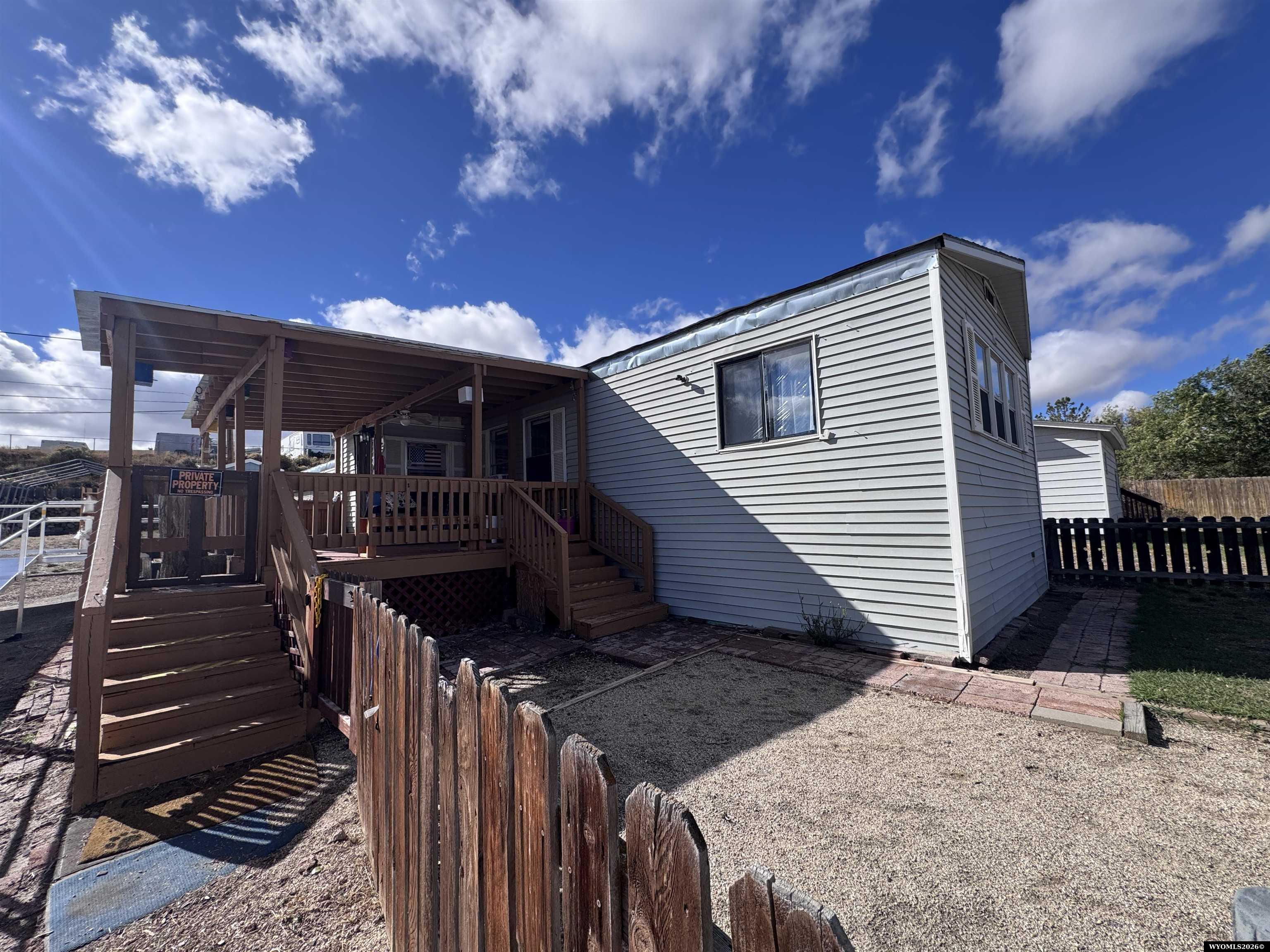 534 W Miller Street — photo