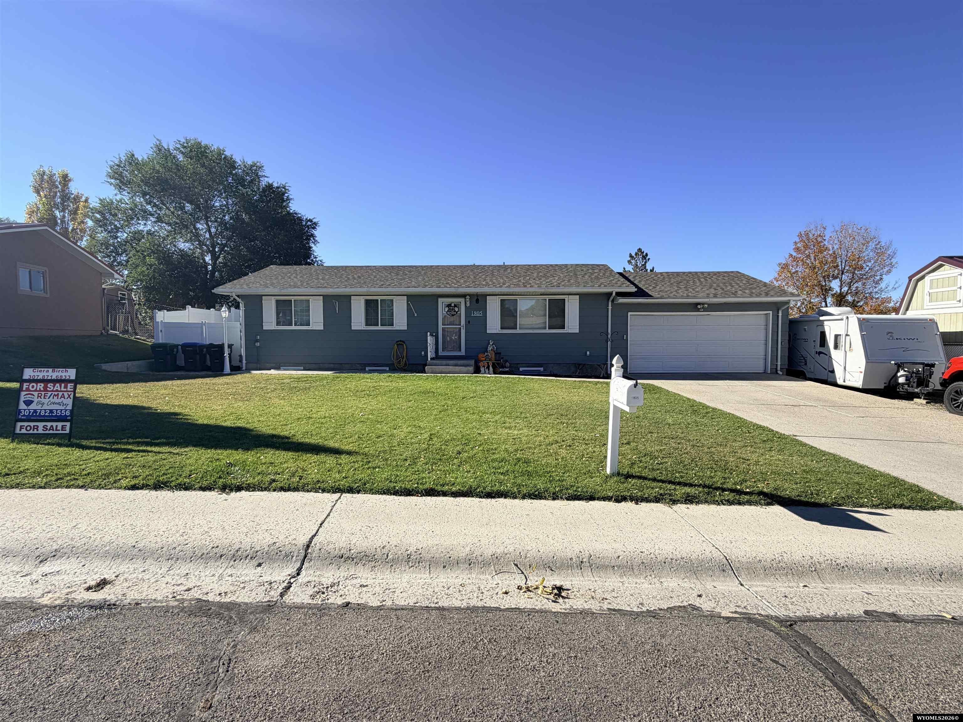 1805 Wyoming Drive — photo