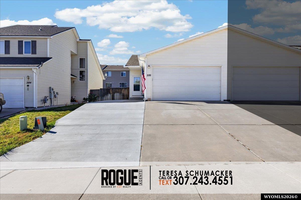 3176 Indian Scout Dr — photo