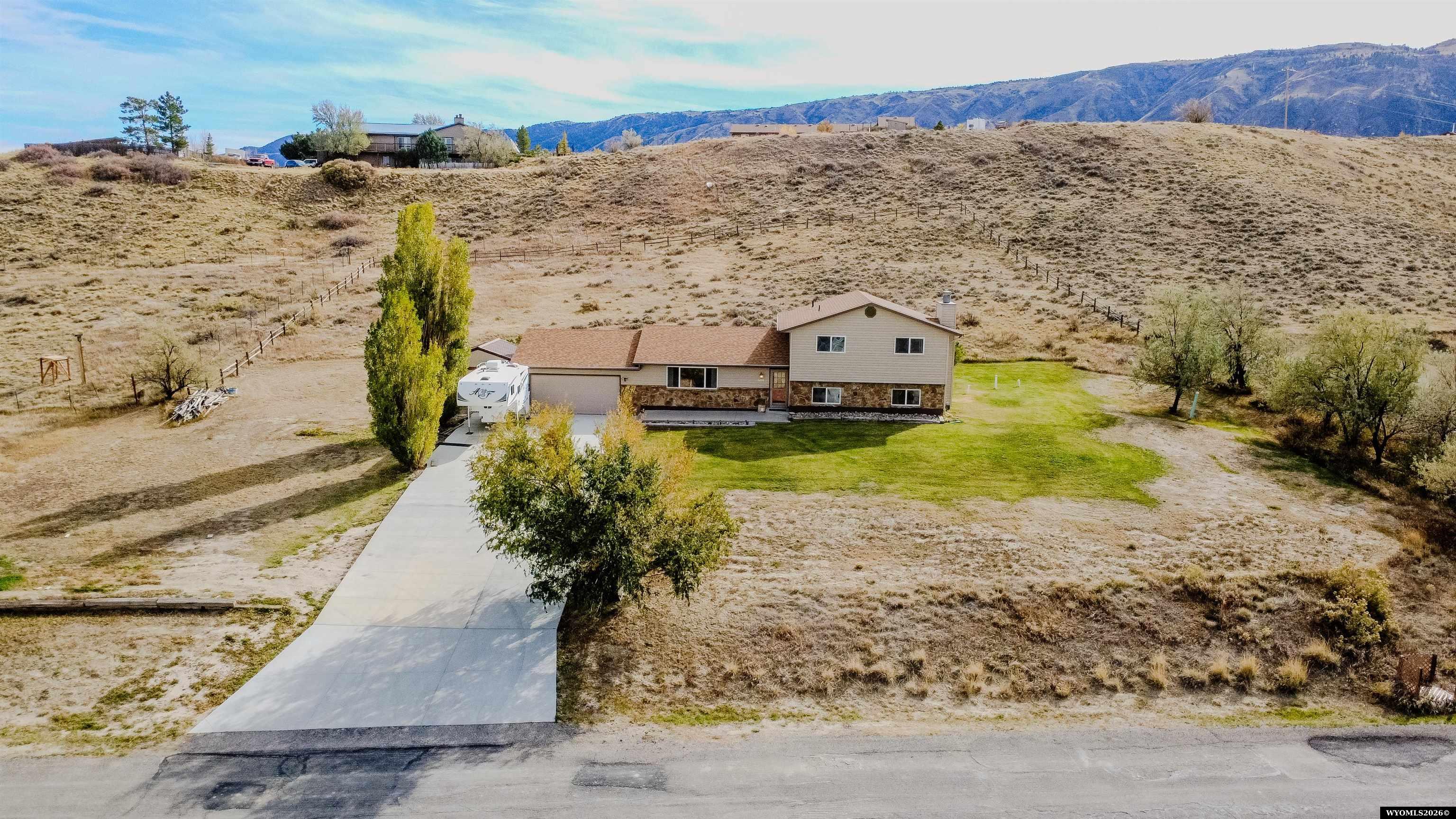 5299 Saddlestring Rd, Casper, WY 82604 — photo 3