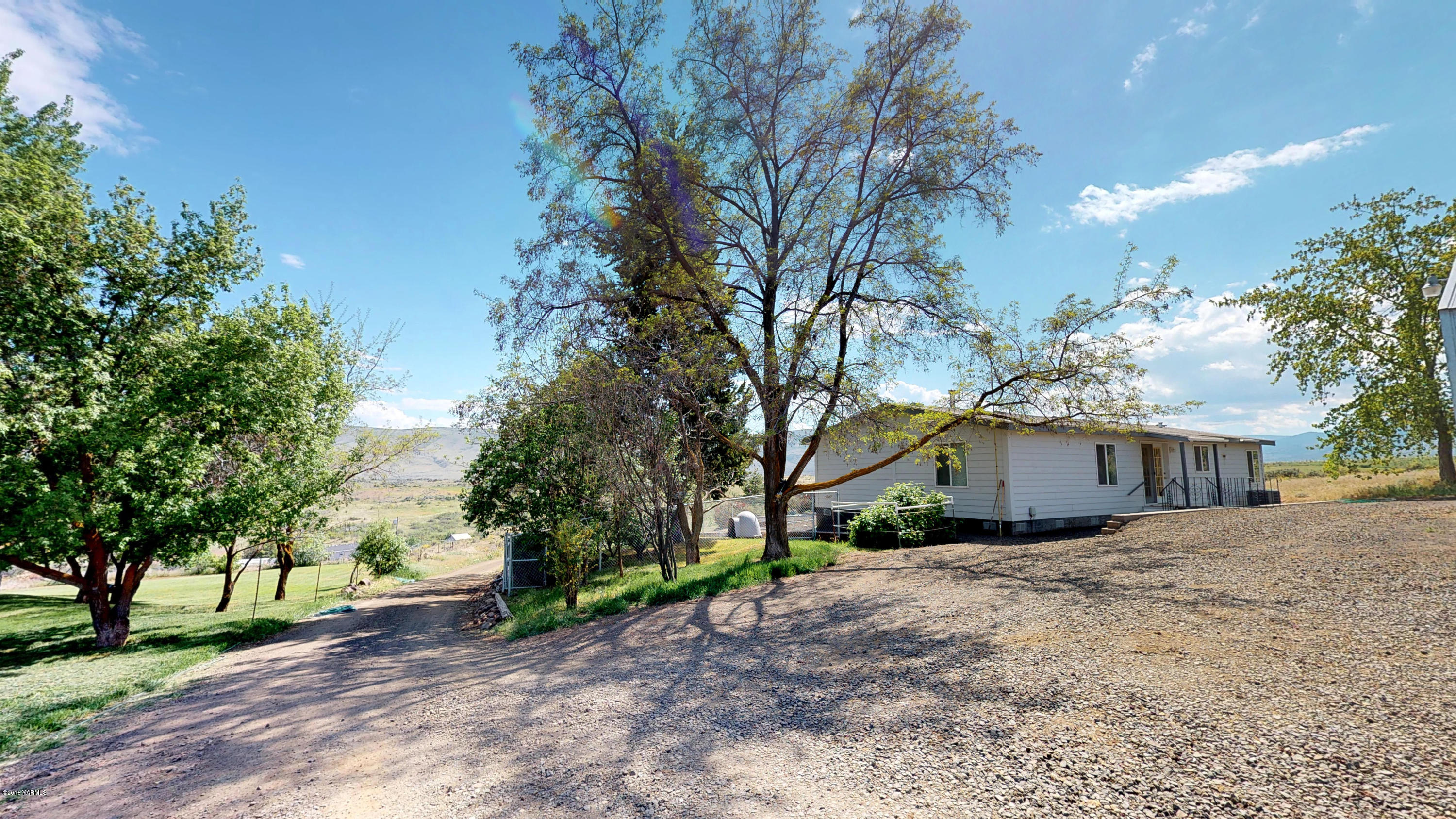 133 Mini Pines Rd, Yakima, WA 98903 — photo 3