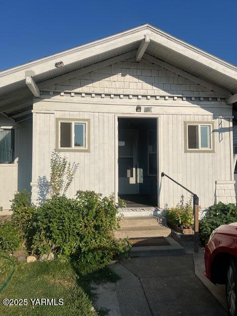 705 S 7th St — photo