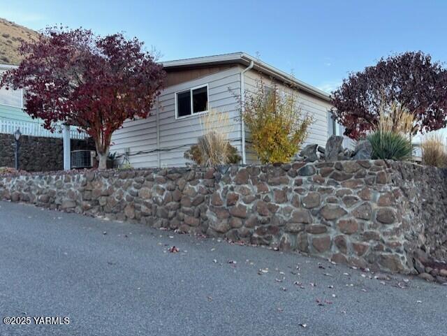 13 Leisure Hill Dr — photo