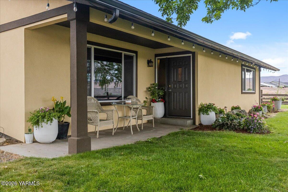 142 Longmire Ln — photo