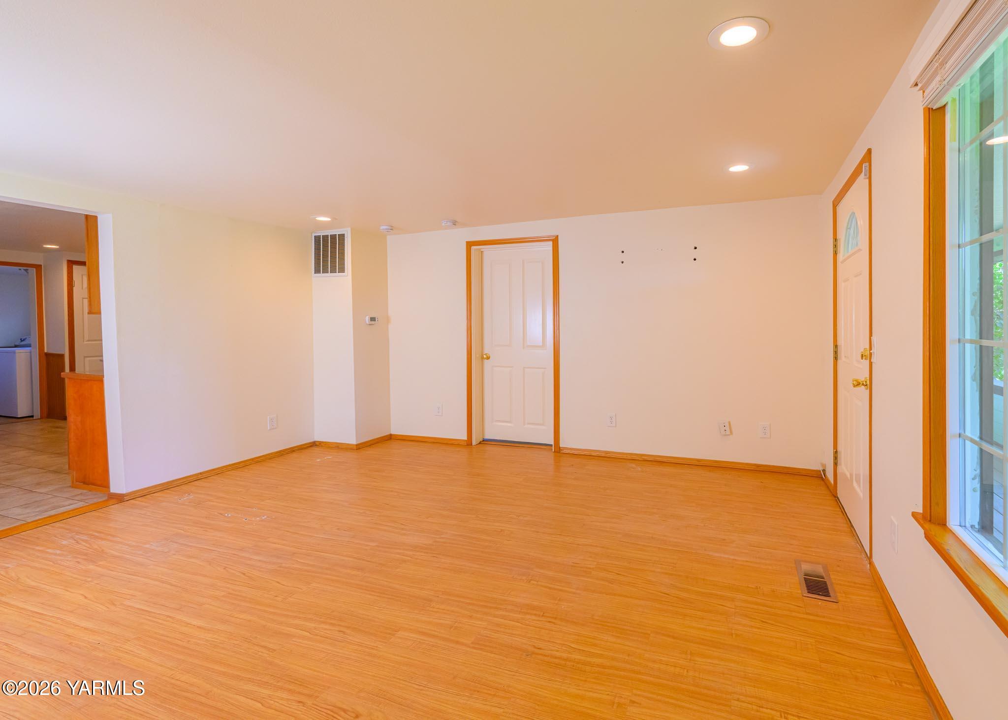 1602 Gordon Rd, Yakima, WA 98901 — photo 3