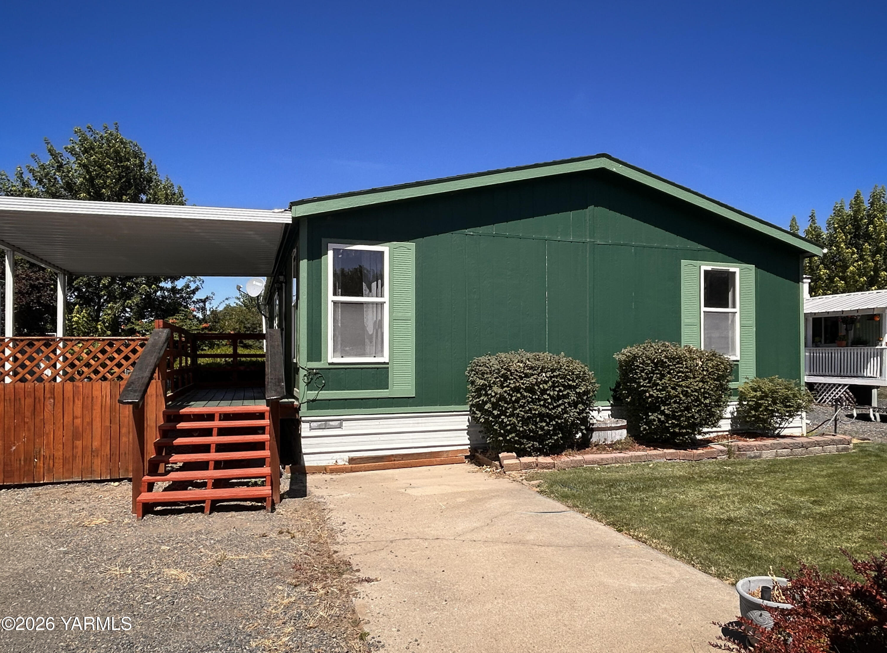 2205 Butterfield Rd, 75 — photo