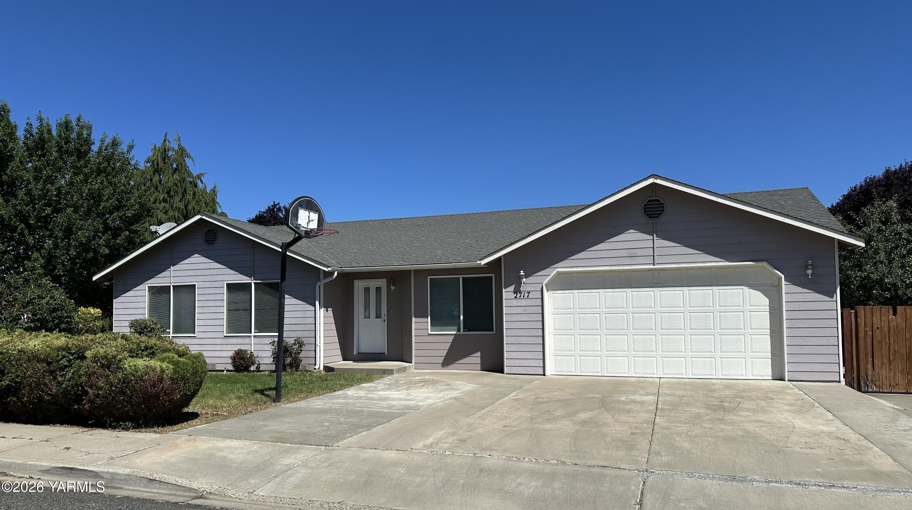 2717 Tahoma Ave — photo