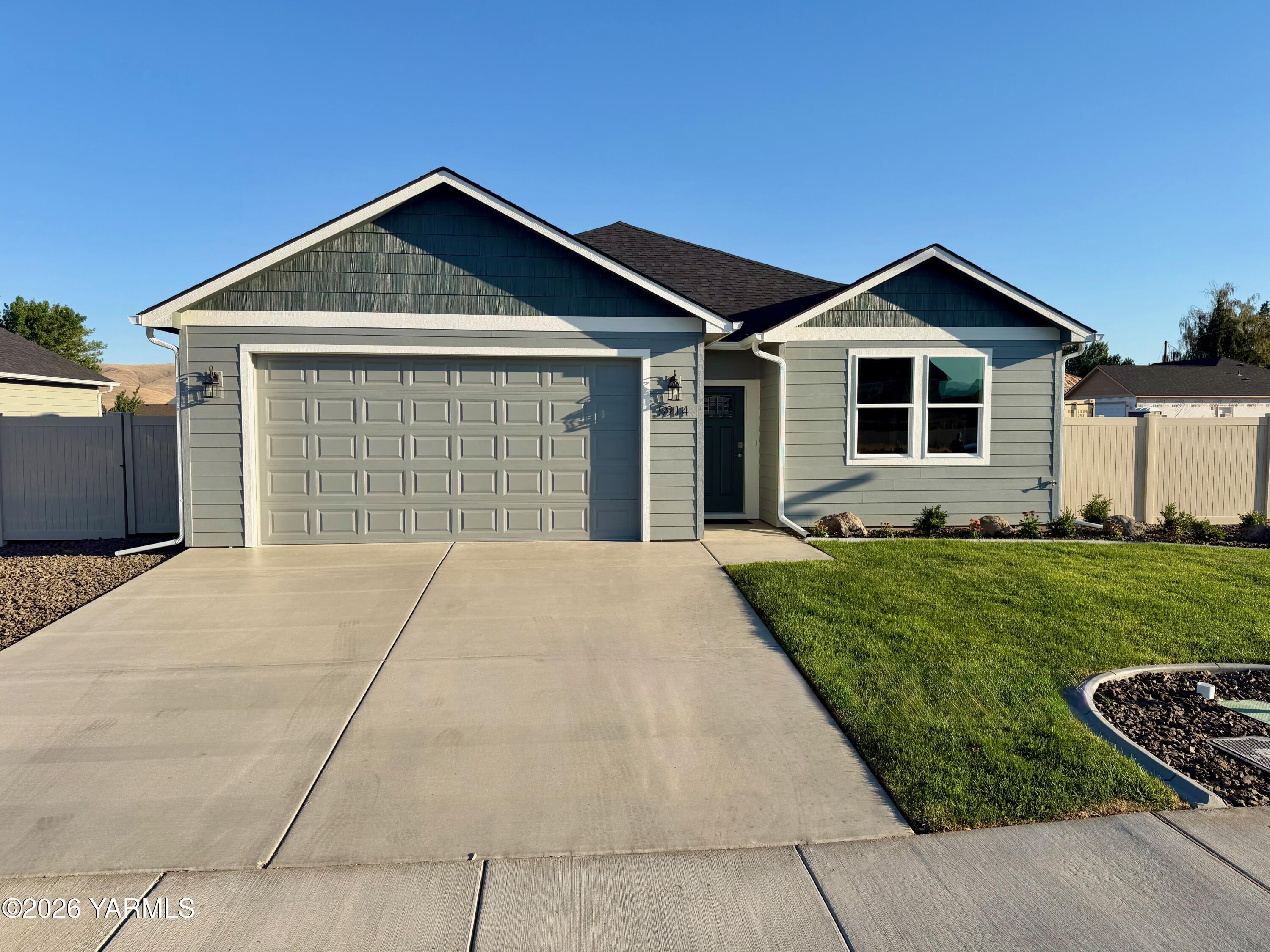 5914 Crestfields Rd, Yakima, WA 98903 — photo 2