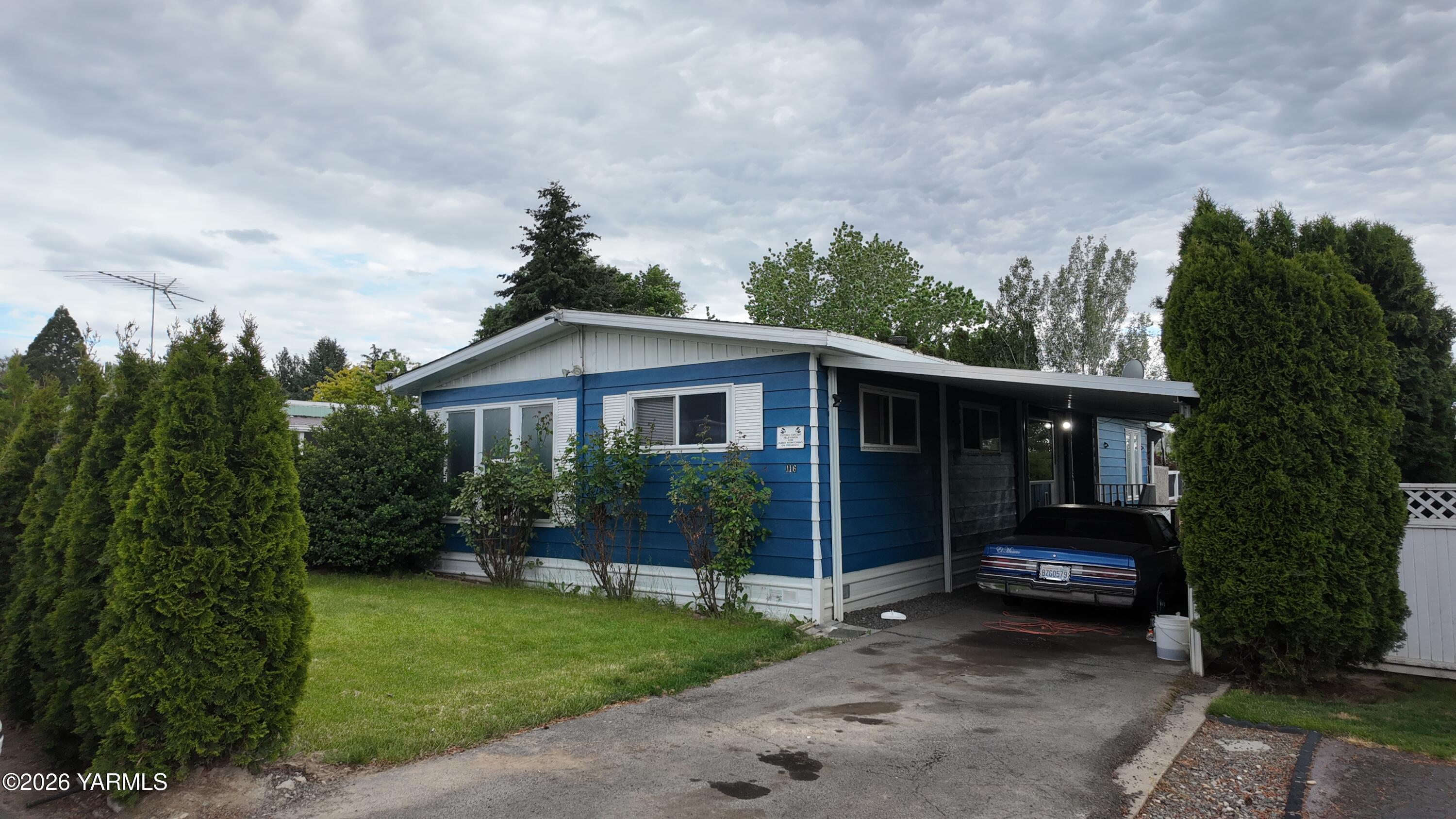 710 SR 821, 116 — photo
