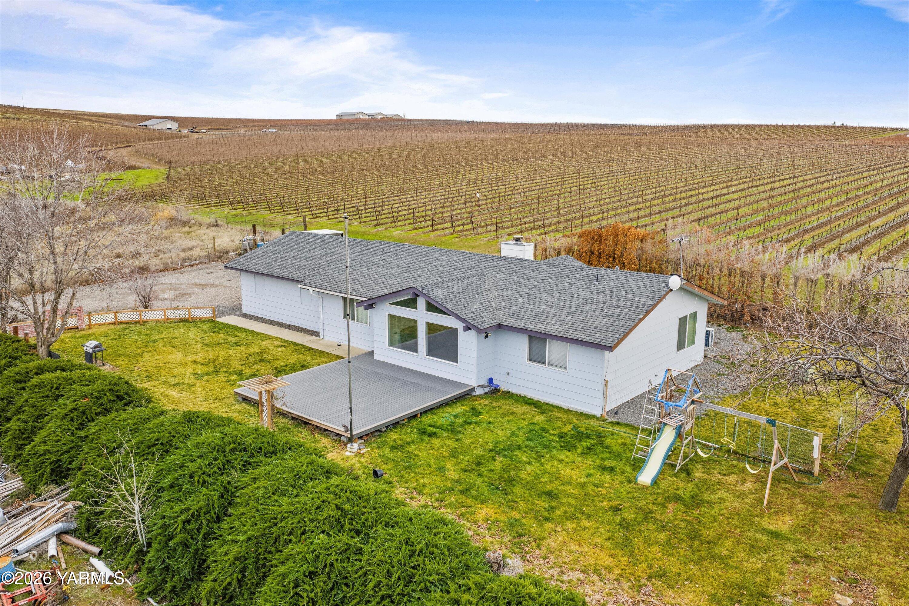 460 Sun Acres Rd — photo