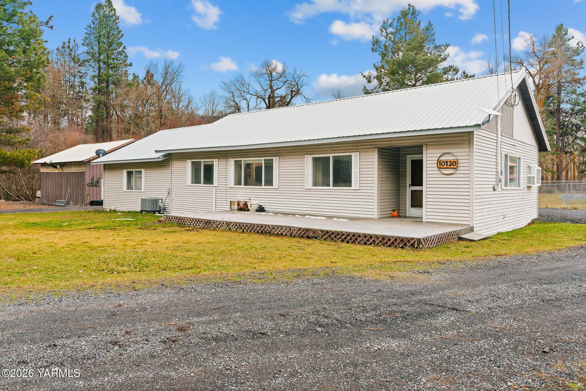 10130 Wa-410 — photo