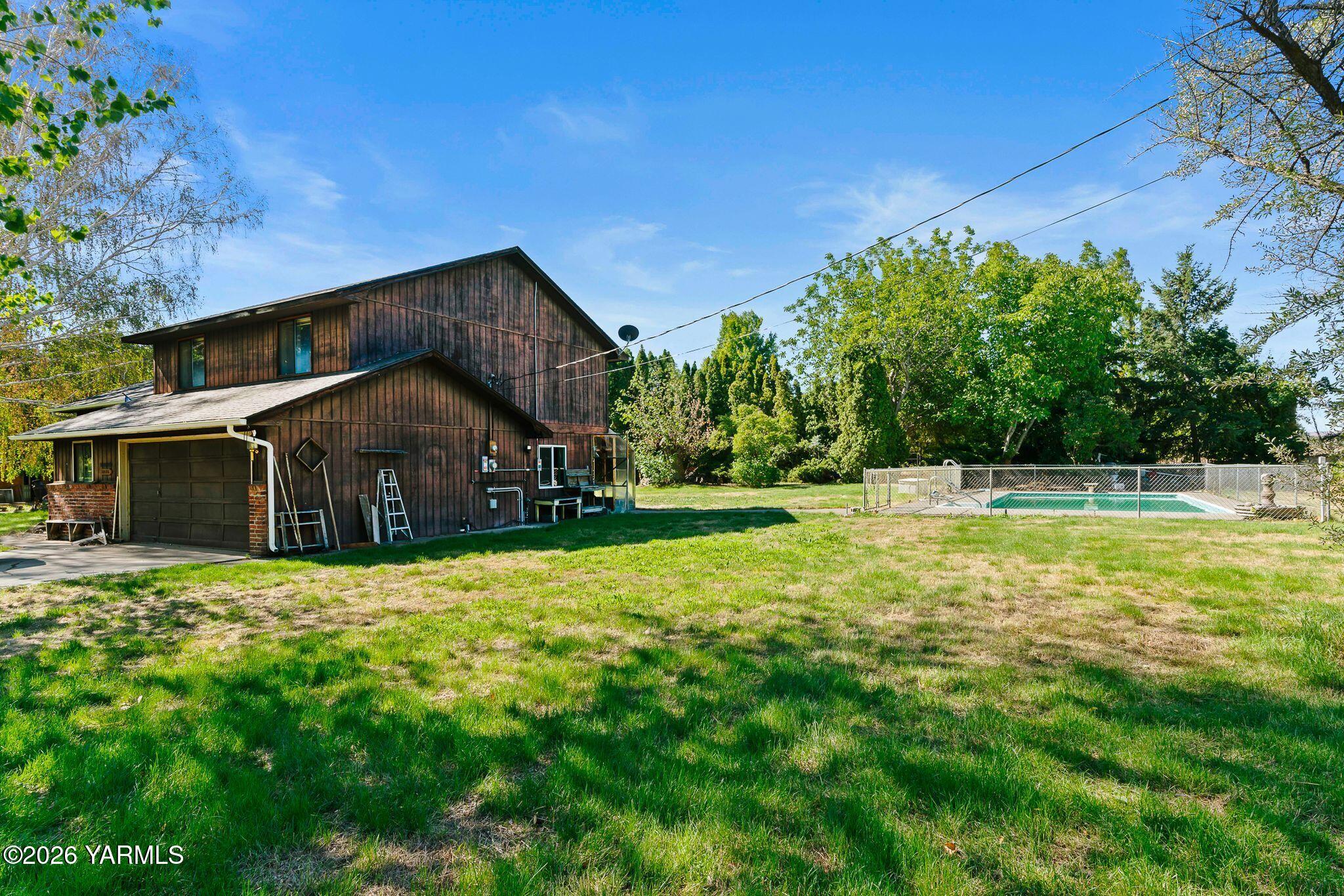 10806 Summitview Rd, Yakima, WA 98908 — photo 3