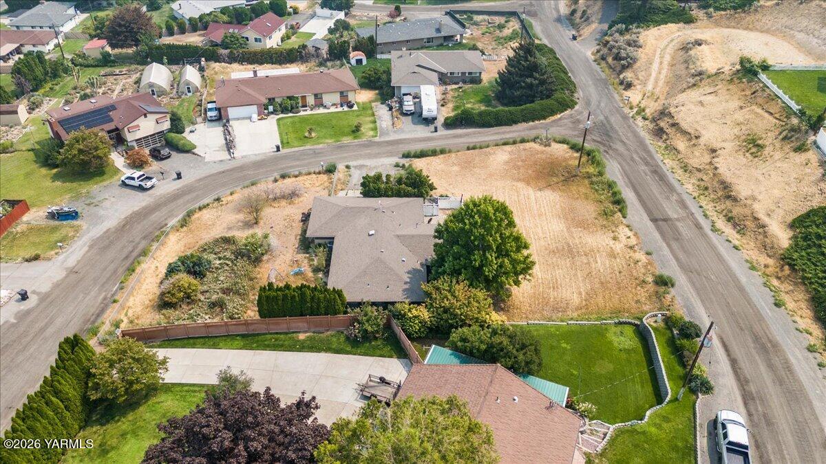 3410 Hillside Pl — photo