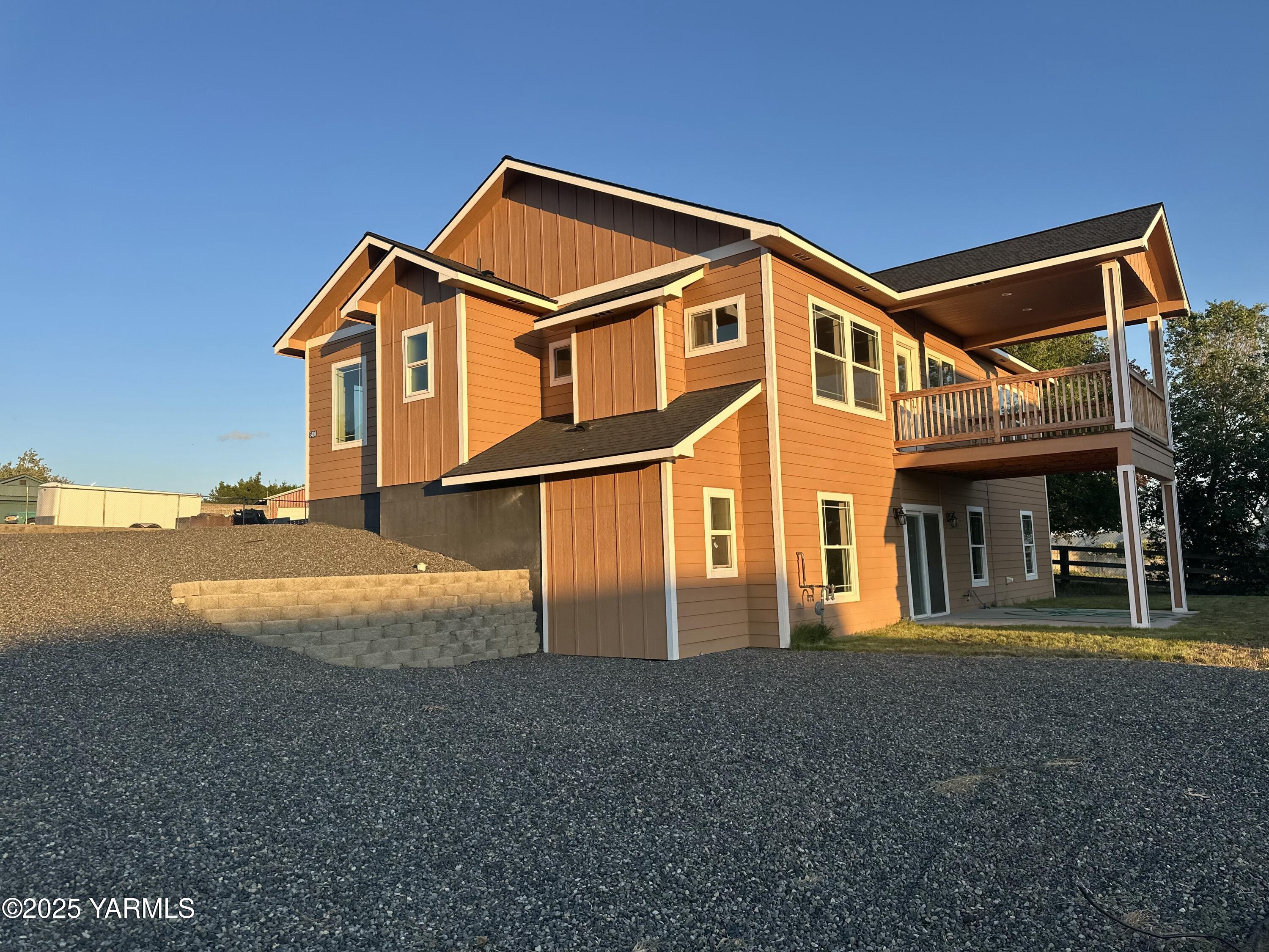 3408 Oster Dr — photo