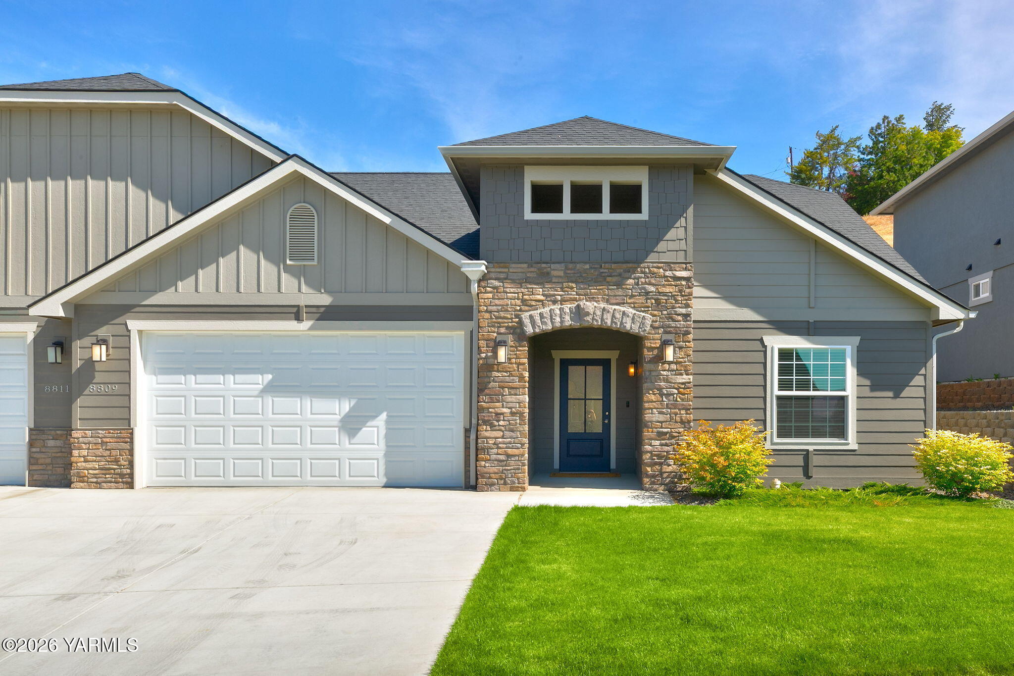 8809 Kail Dr — photo