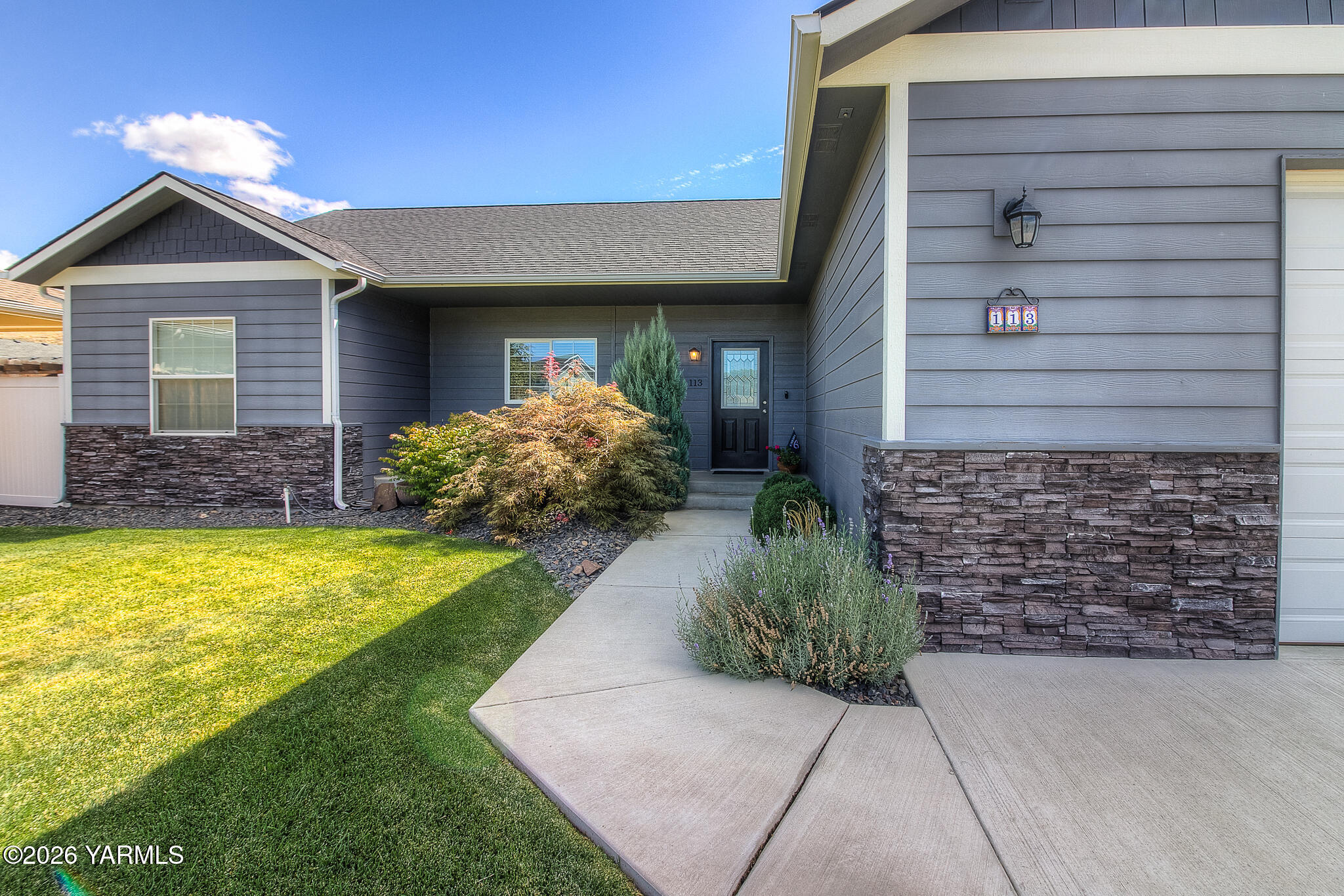 113 Apple Loop Rd, Naches, WA 98937 — photo 3