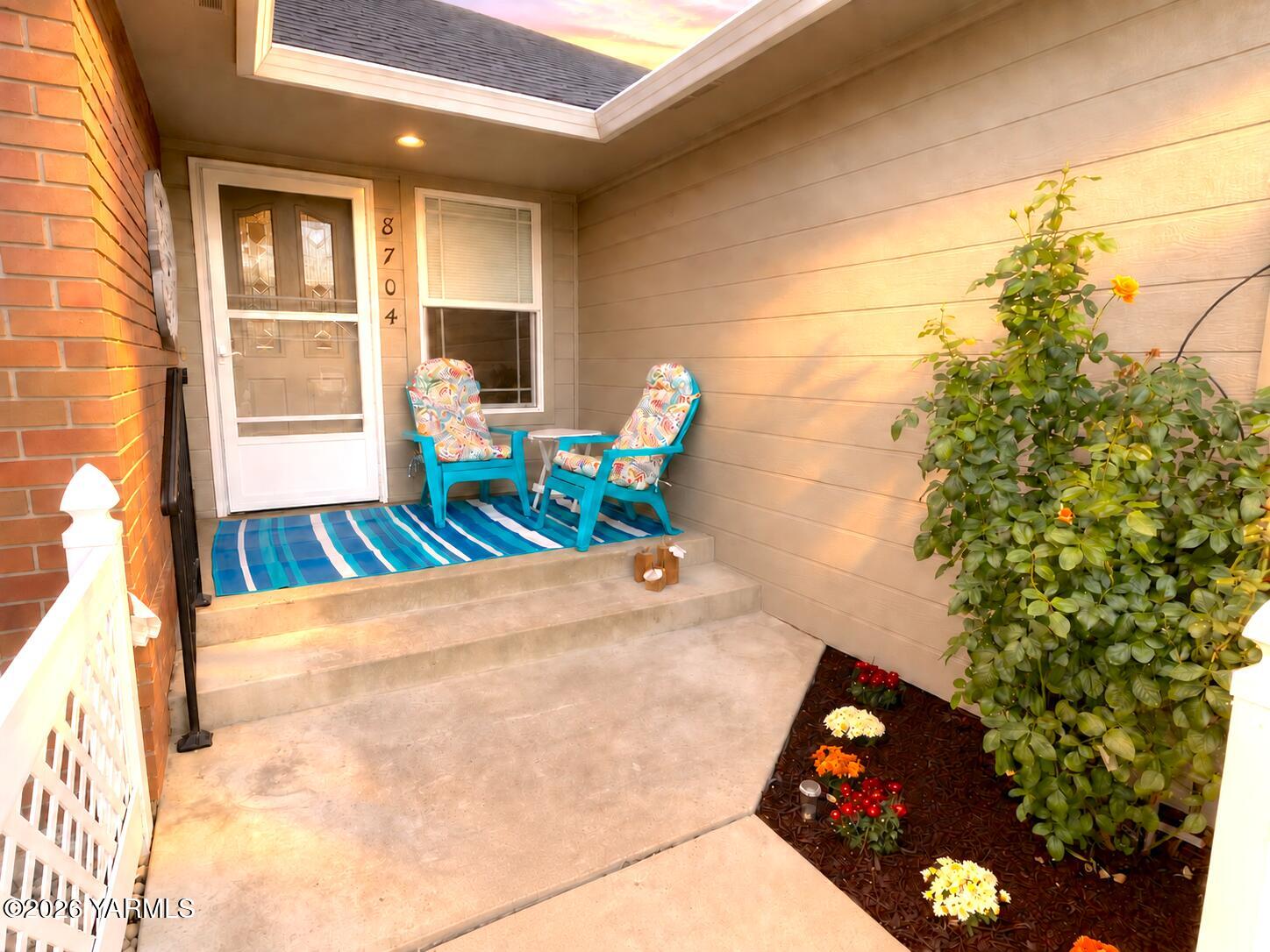 8704 Midvale Rd, Yakima, WA 98908 — photo 3