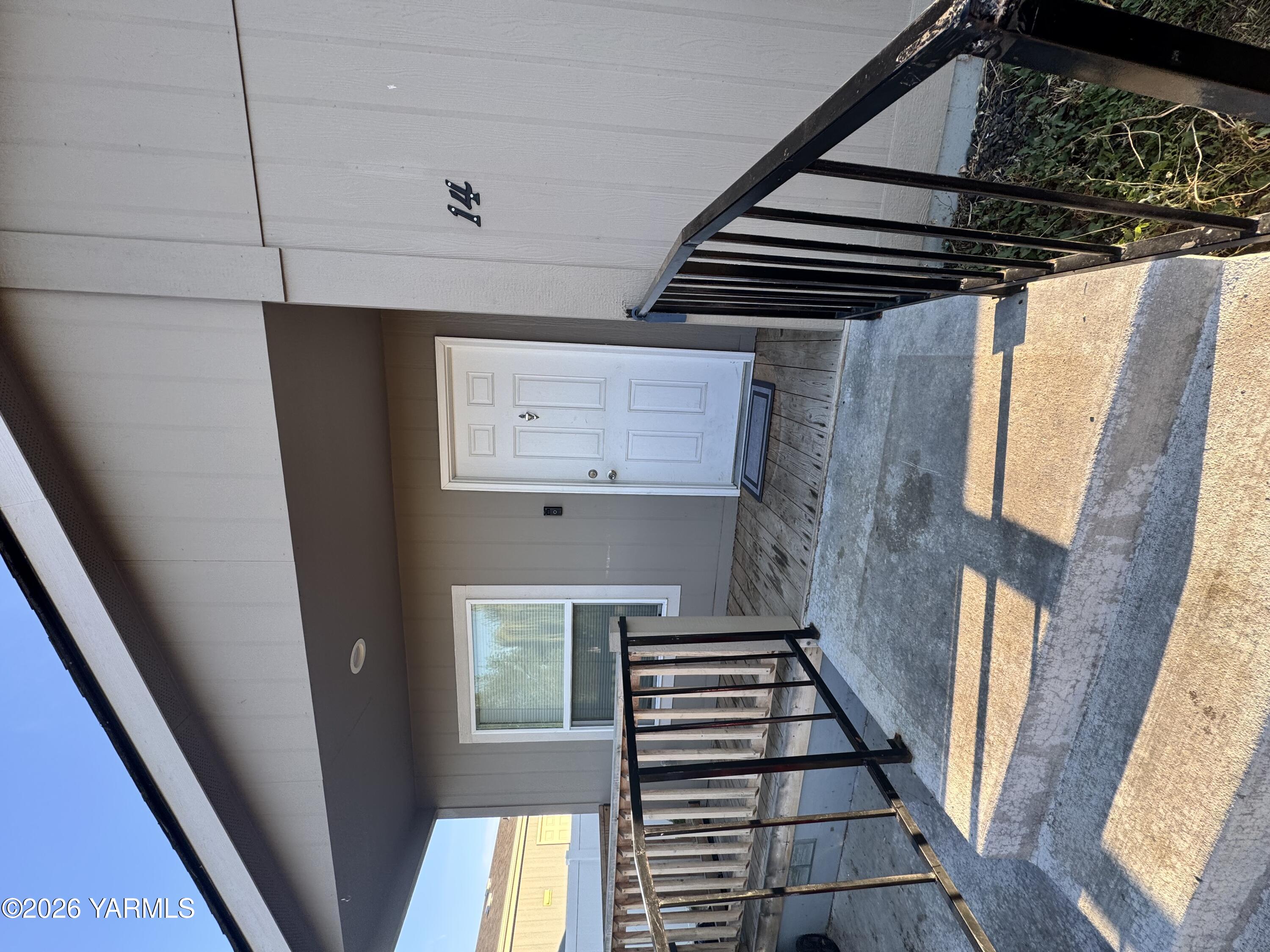 2802 S 5th Ave, 14 — photo