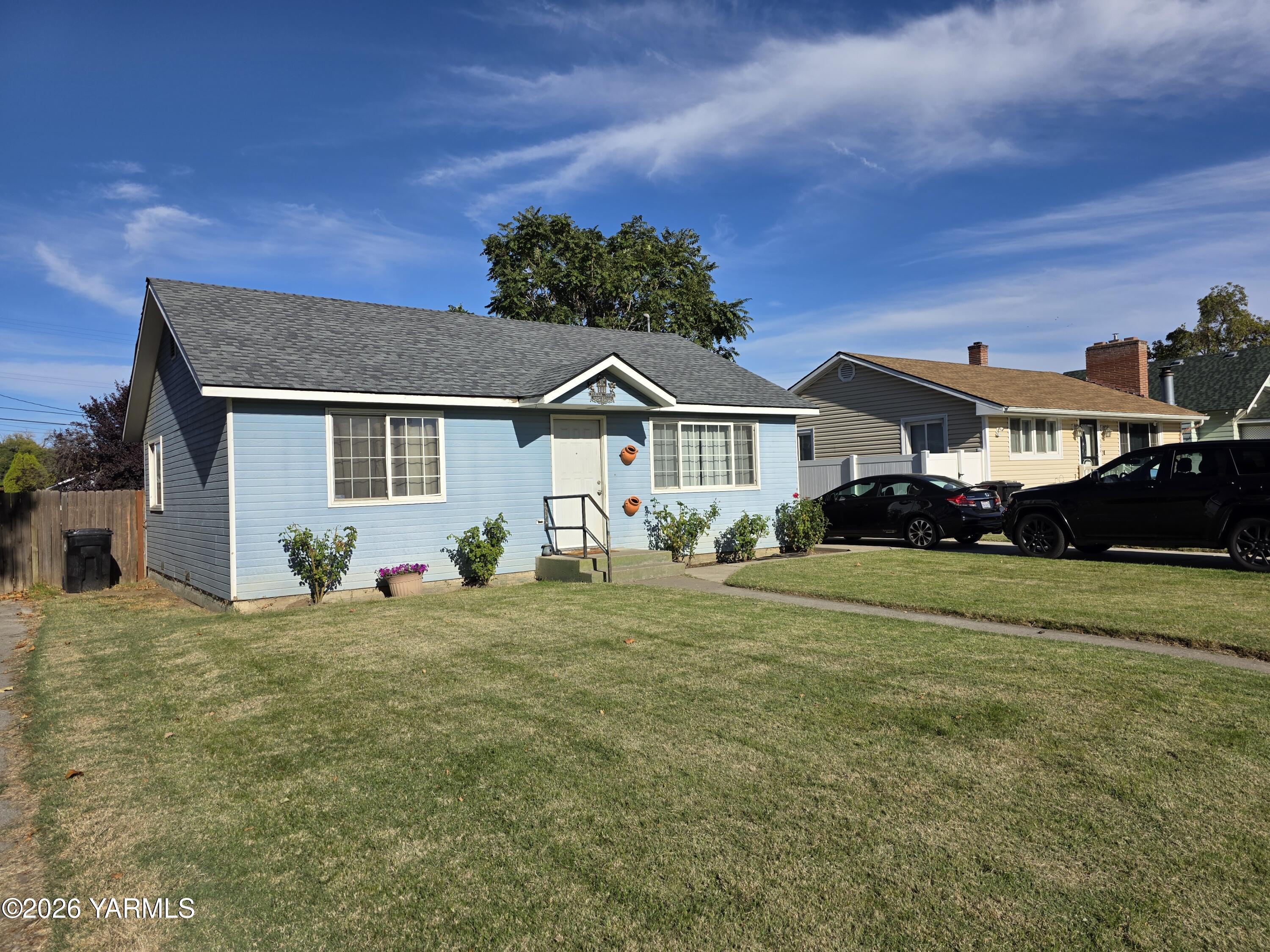 906 Jefferson Ave — photo