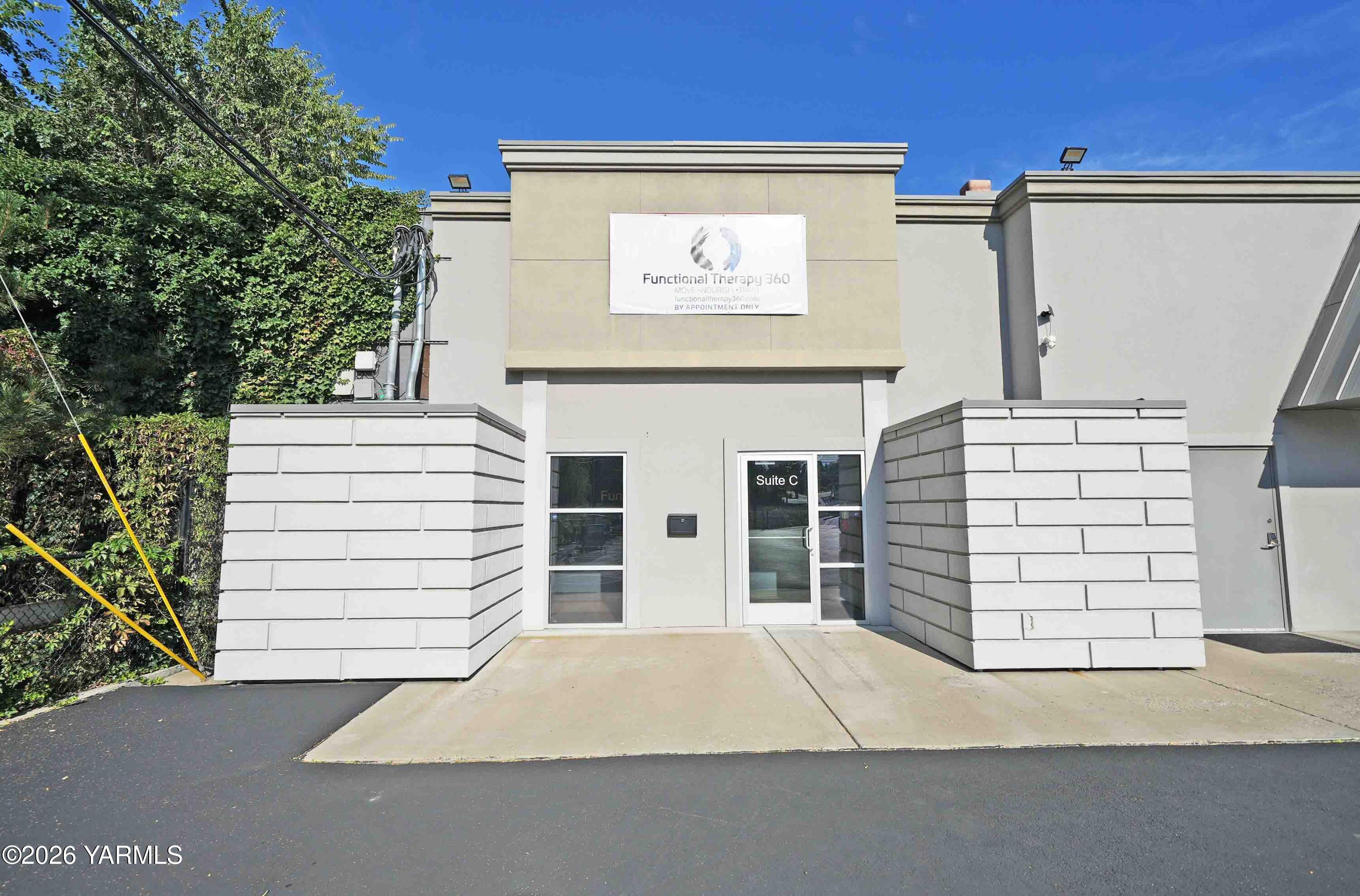 3105 Summitview Ave, C — photo