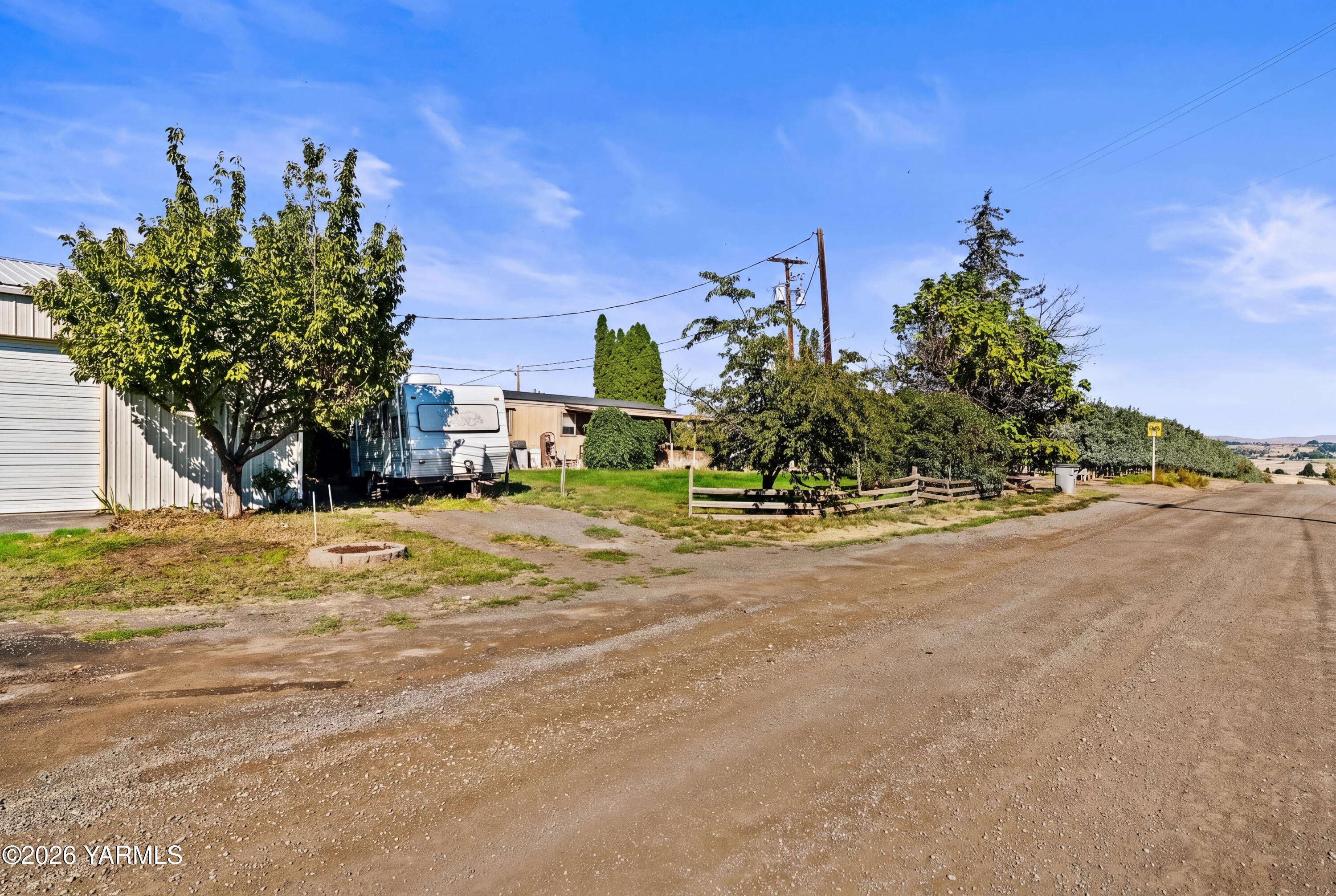 1702 Moore Rd, Yakima, WA 98908 — photo 3