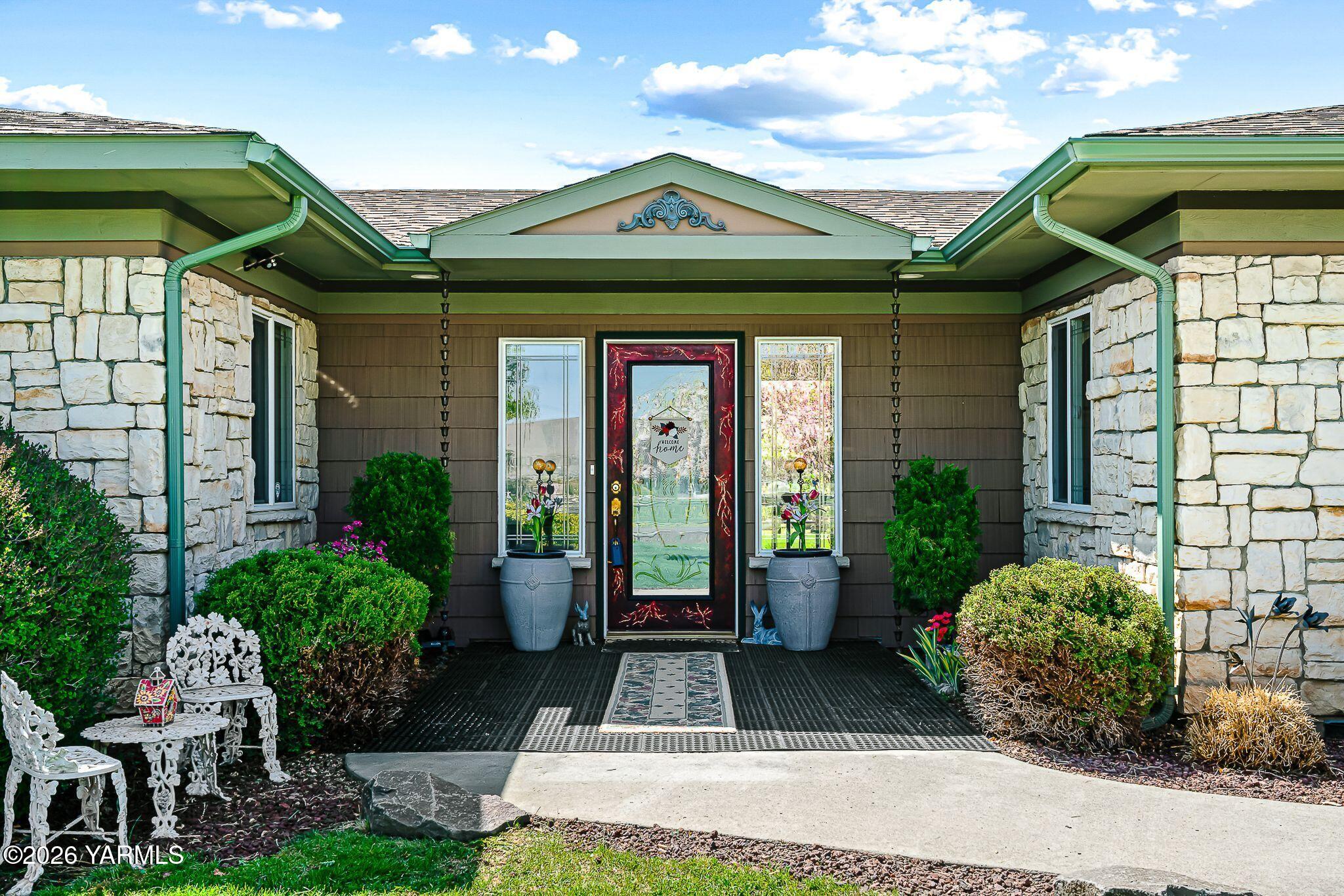 15010 Fisk Rd, Yakima, WA 98908 — photo 3