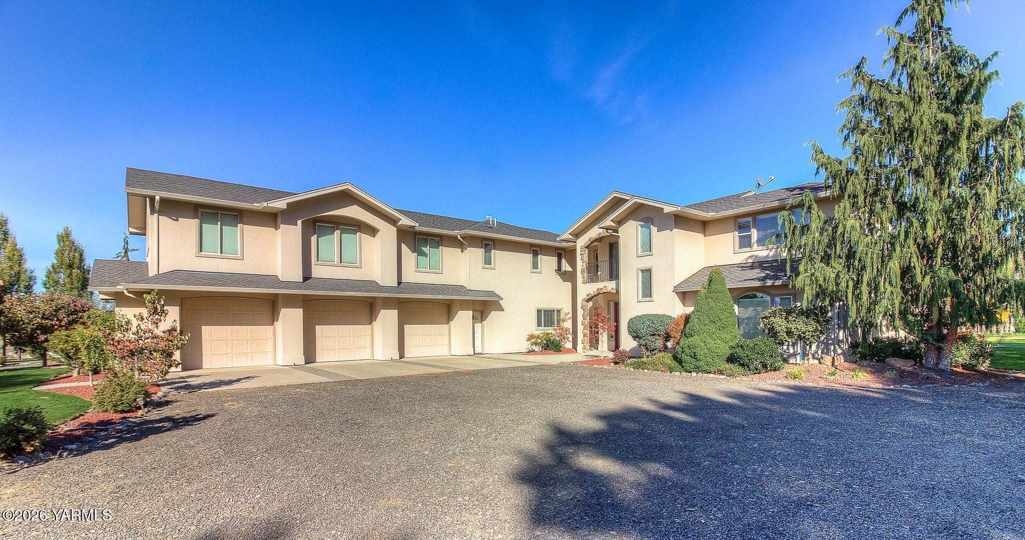 1907 Moore Rd, Yakima, WA 98908 | Realty.com