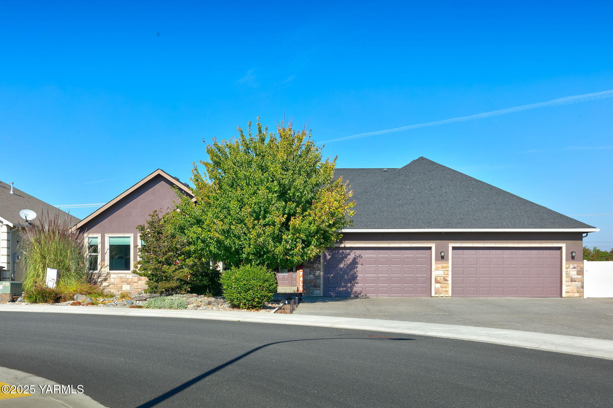 7501 Crestfields Rd, Yakima, WA 98903 — photo 3